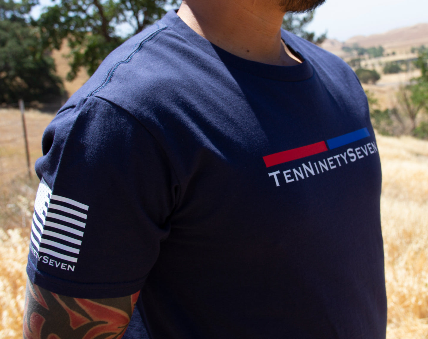 Blue logo T